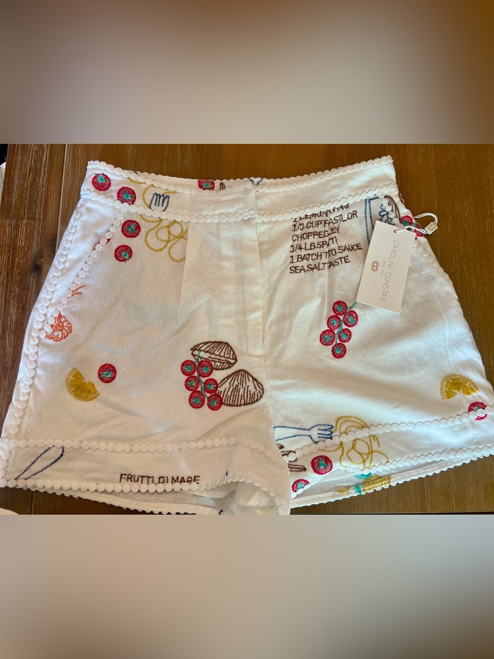 NWT Caroline Constas Embroidered Recipe Shorts White Frutti Di Mare Sz 4 - Picture 1 of 4